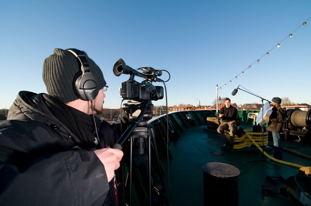 Køge, Denmark :: Videographer Ruben Nussbaumer (France) shooting on the foredeck for a new video.