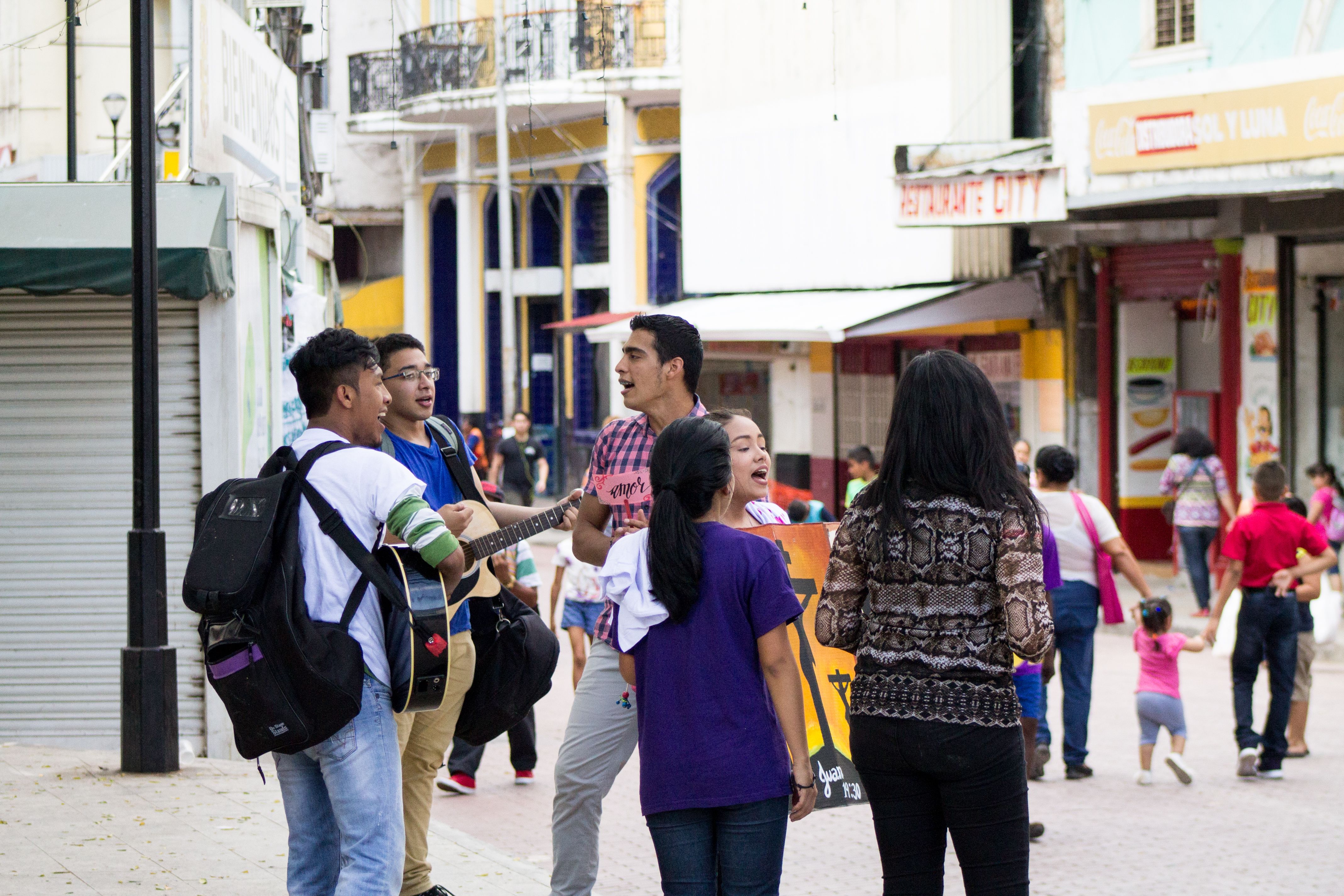 The OM Panama team prepare an artistic outreach sharing the gospel within a community in social risk