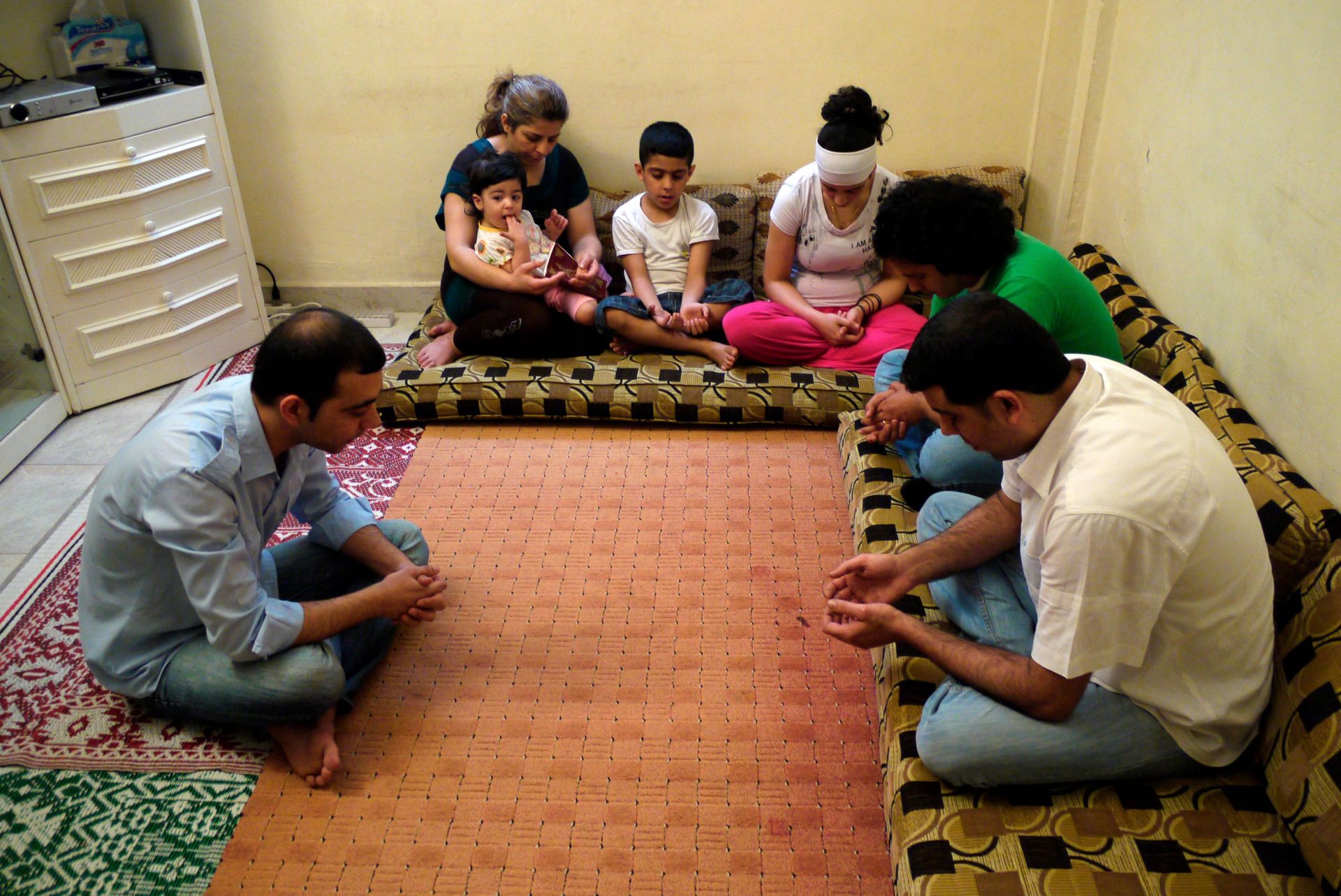 Small groups of Kurdish believers are gathering together for prayer and Bible study.
