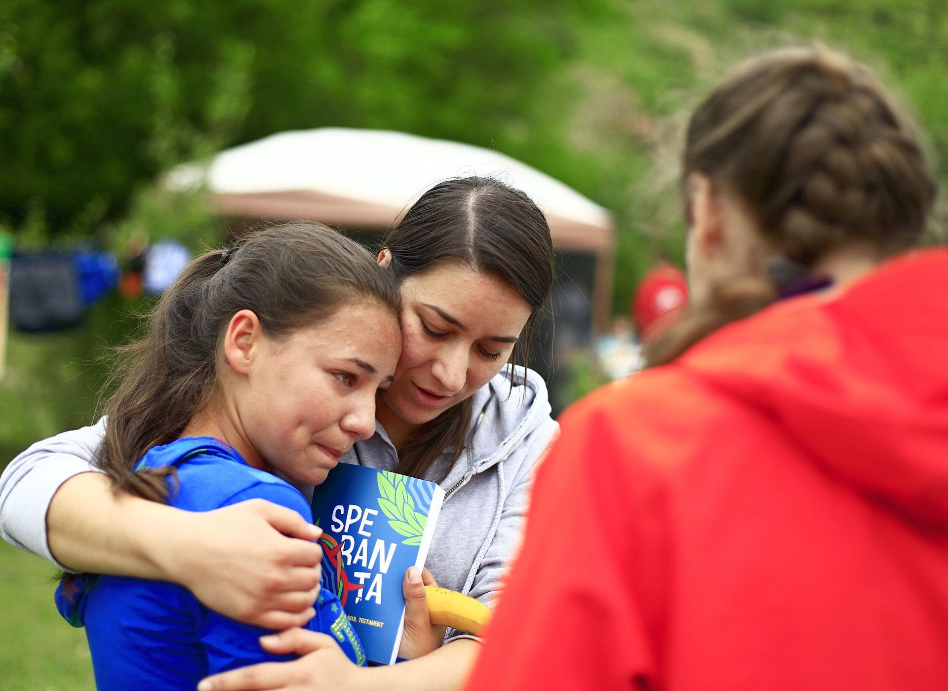 A teenage girl without a family meets Jesus and finds comfort and hope when a River Adventure team visits her village as part of OM Moldova’s summer outreaches. Travelling on the Nistru River, these teams go to some of the remotest and least-reached villa