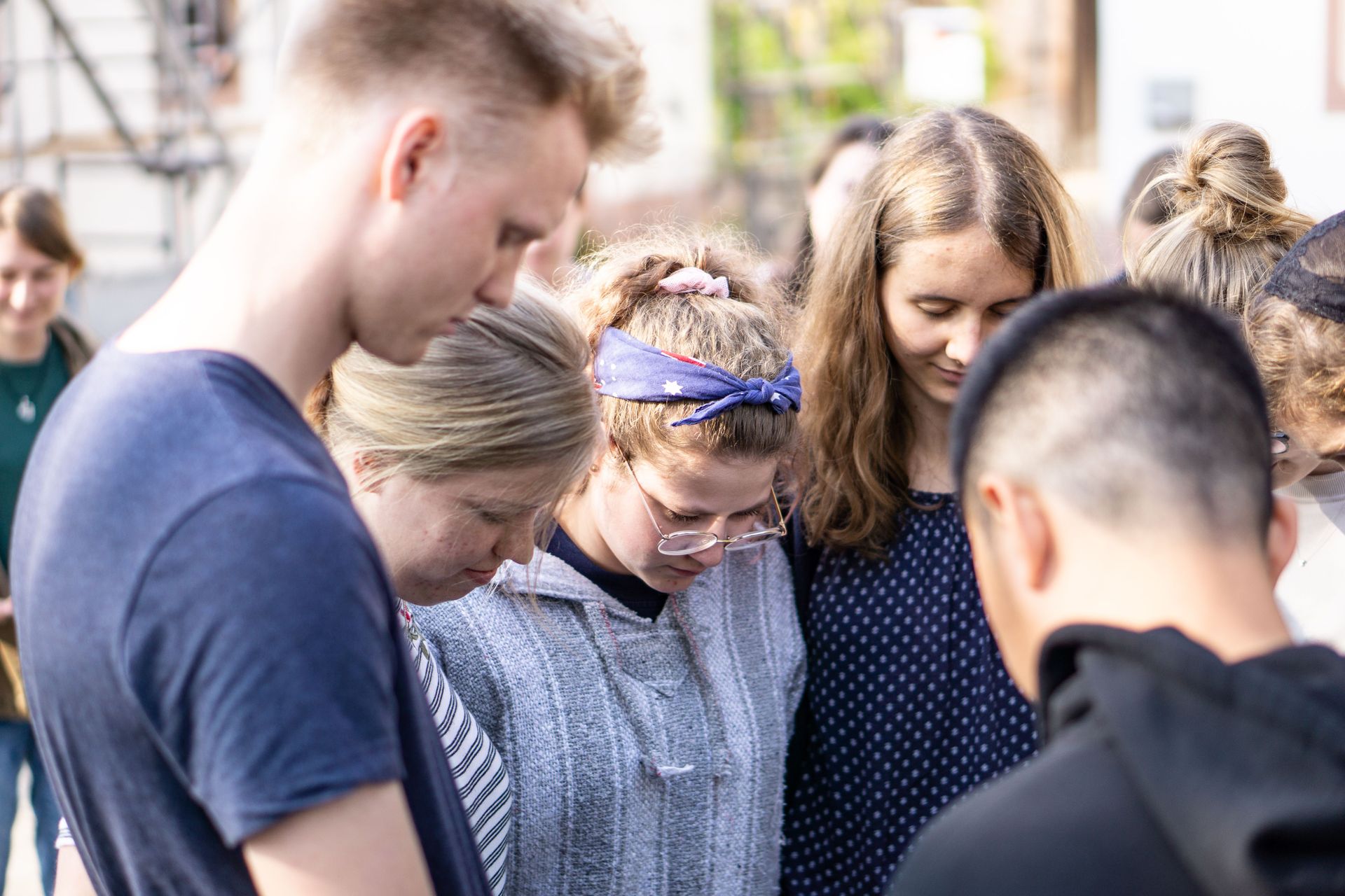 MDT Love Europe team members are praying before goint to their outreaches
